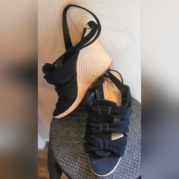 EUC Sam Edelman black wedged sandals Size 10 - Picture 2 of 5